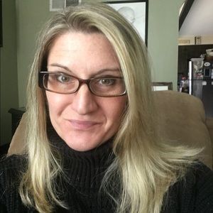 Meet your Posher, Jennifer